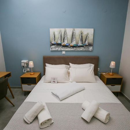 Stella boutigue rooms Néa Péramos Extérieur photo