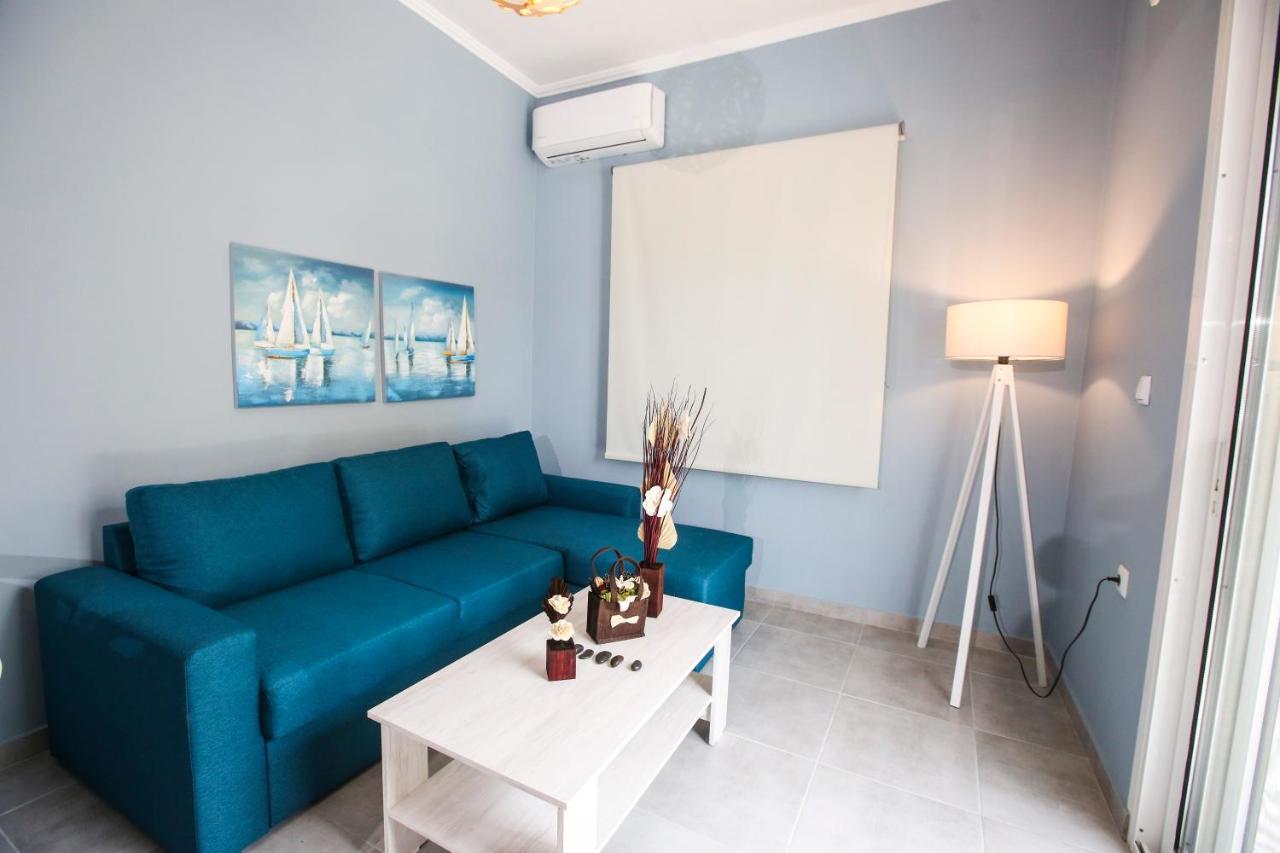 Stella boutigue rooms Néa Péramos Extérieur photo