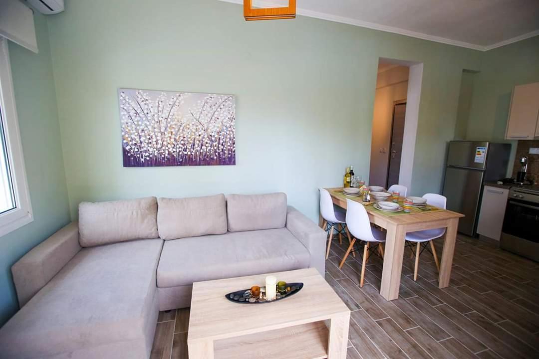 Stella boutigue rooms Néa Péramos Extérieur photo